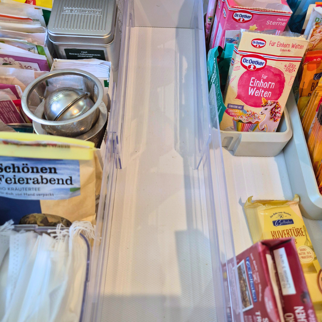 Verstellbare Schubladentrenner SEPARA mit flexiblen Fächern für individuelle Schubladen Organisation